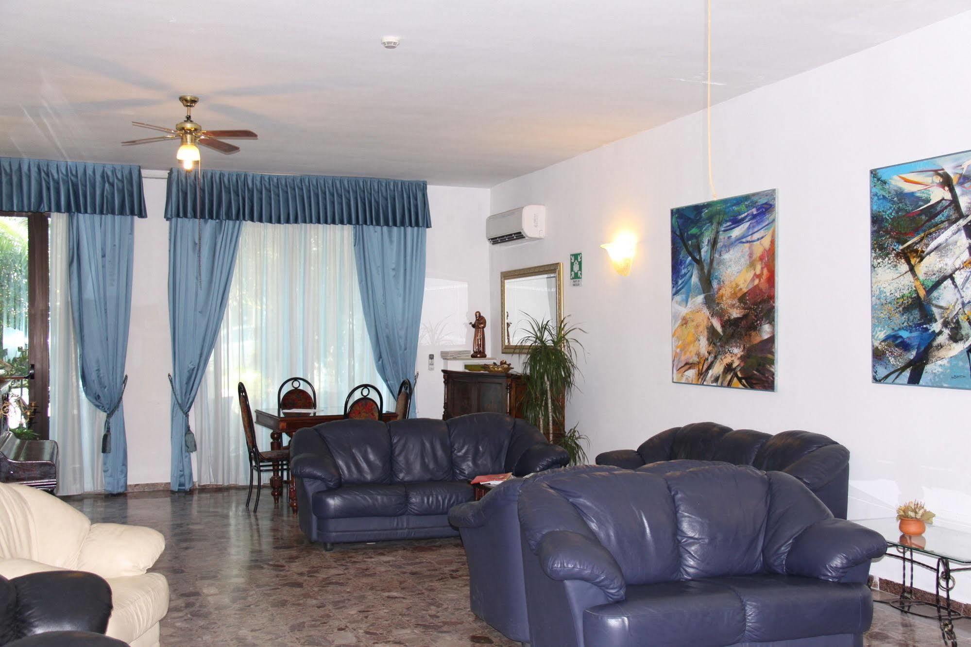 Hotel Falcone Vieste Esterno foto